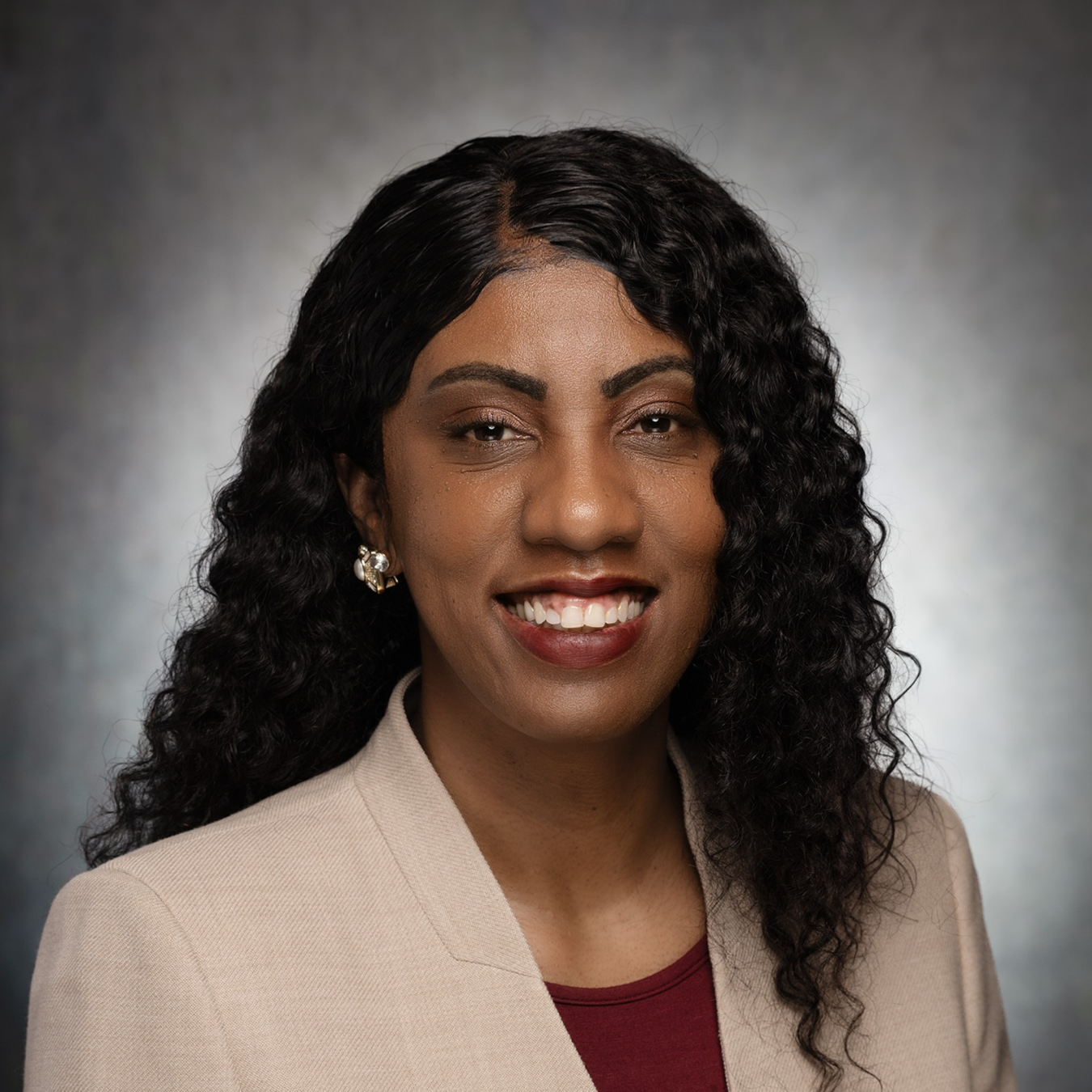 Headshot of Keishaa Austin.